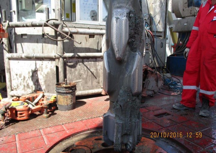 Drilling Highly Deviated Wells